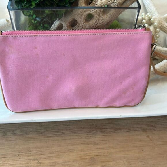 COACH Pink vintage canvas classic wristlet - Picture 4 of 7